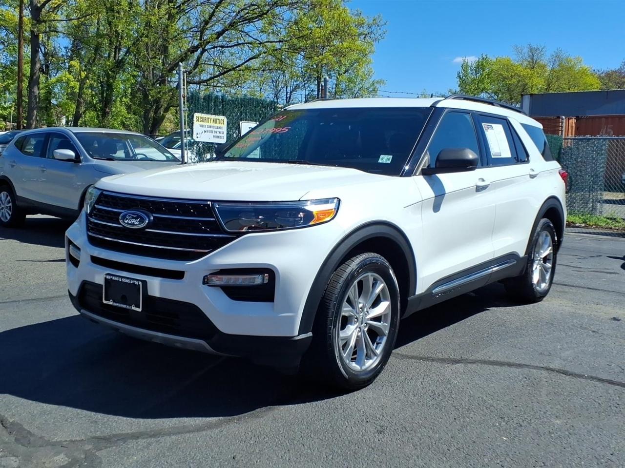2021 Ford Explorer XLT 4WD
