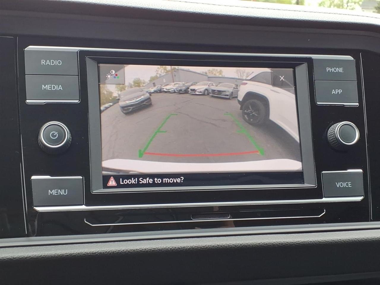 Volkswagen Jetta S Auto 2023