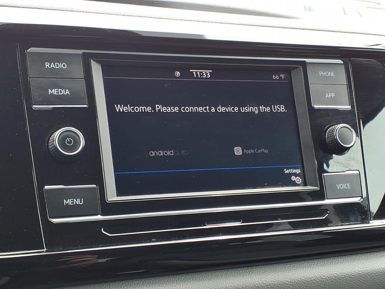 Volkswagen Taos S FWD 2024