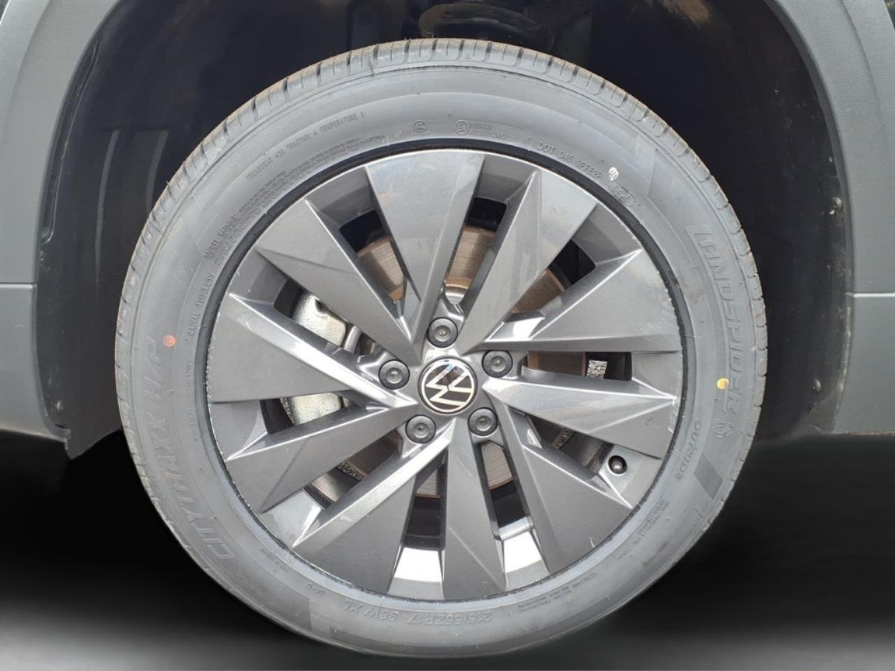 Volkswagen Taos S FWD 2024