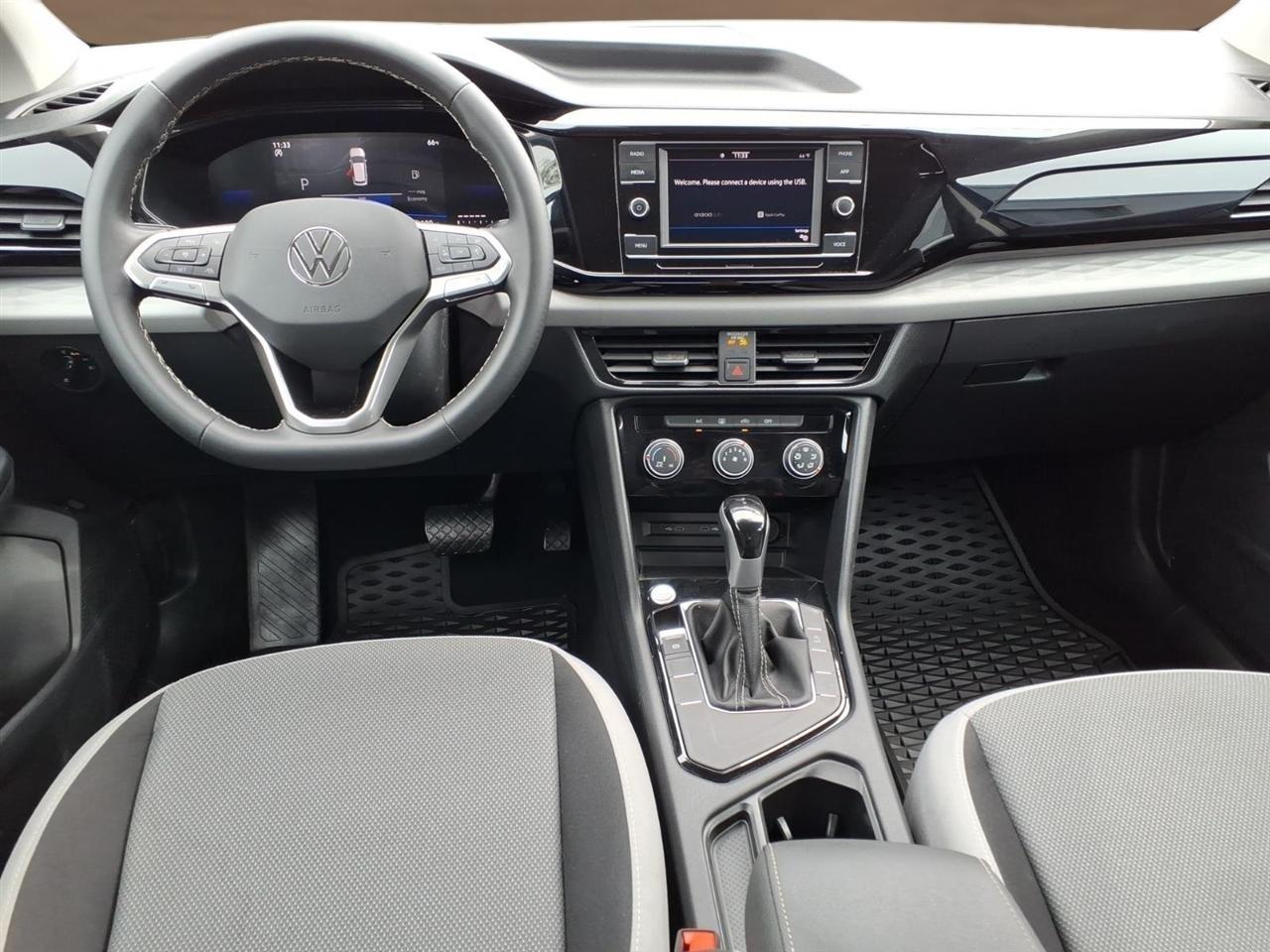 Volkswagen Taos S FWD 2024