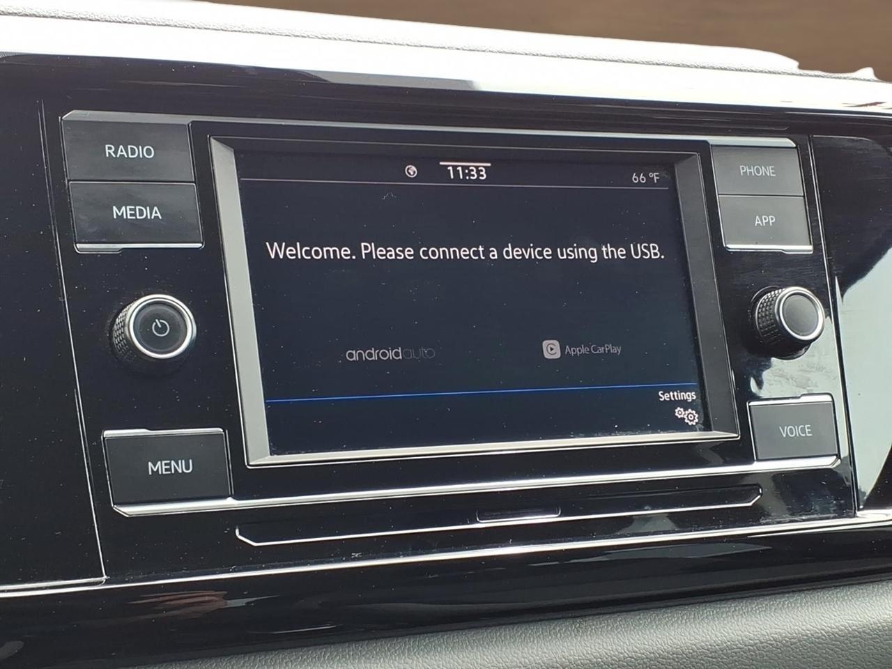 Volkswagen Taos S FWD 2024