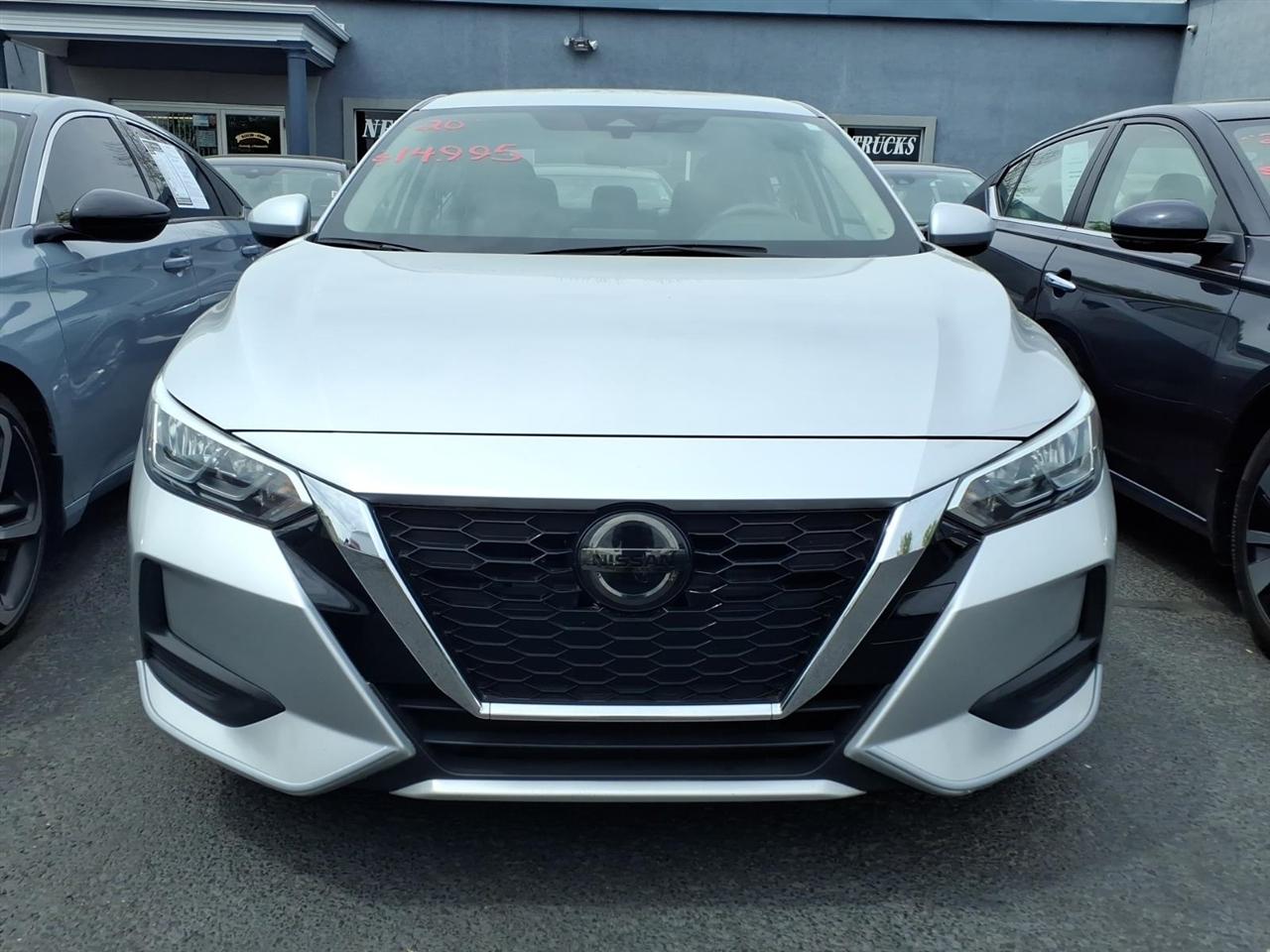 Nissan Sentra S CVT 2020