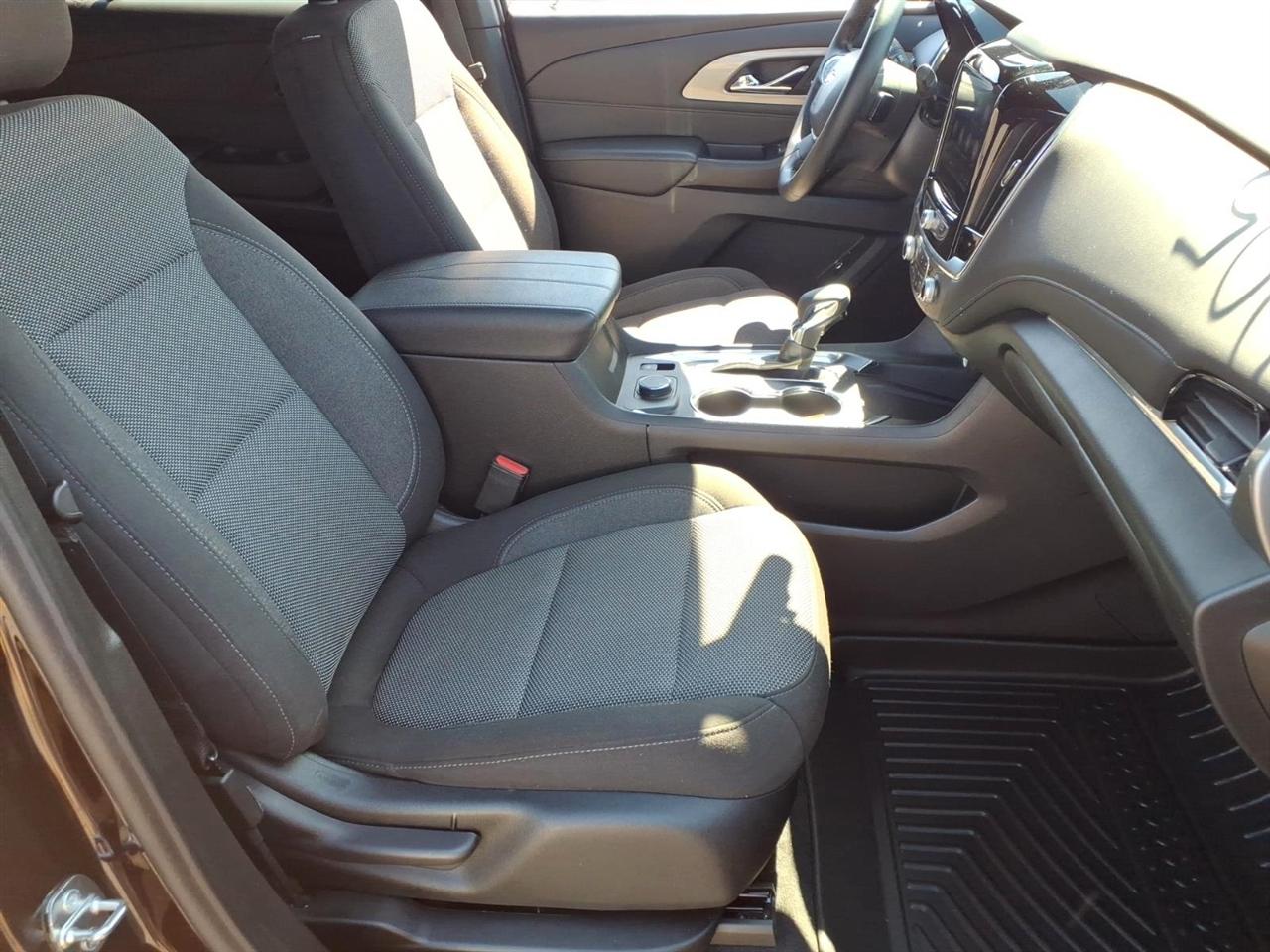 Chevrolet Traverse AWD 4dr LT Cloth w/1LT 2023