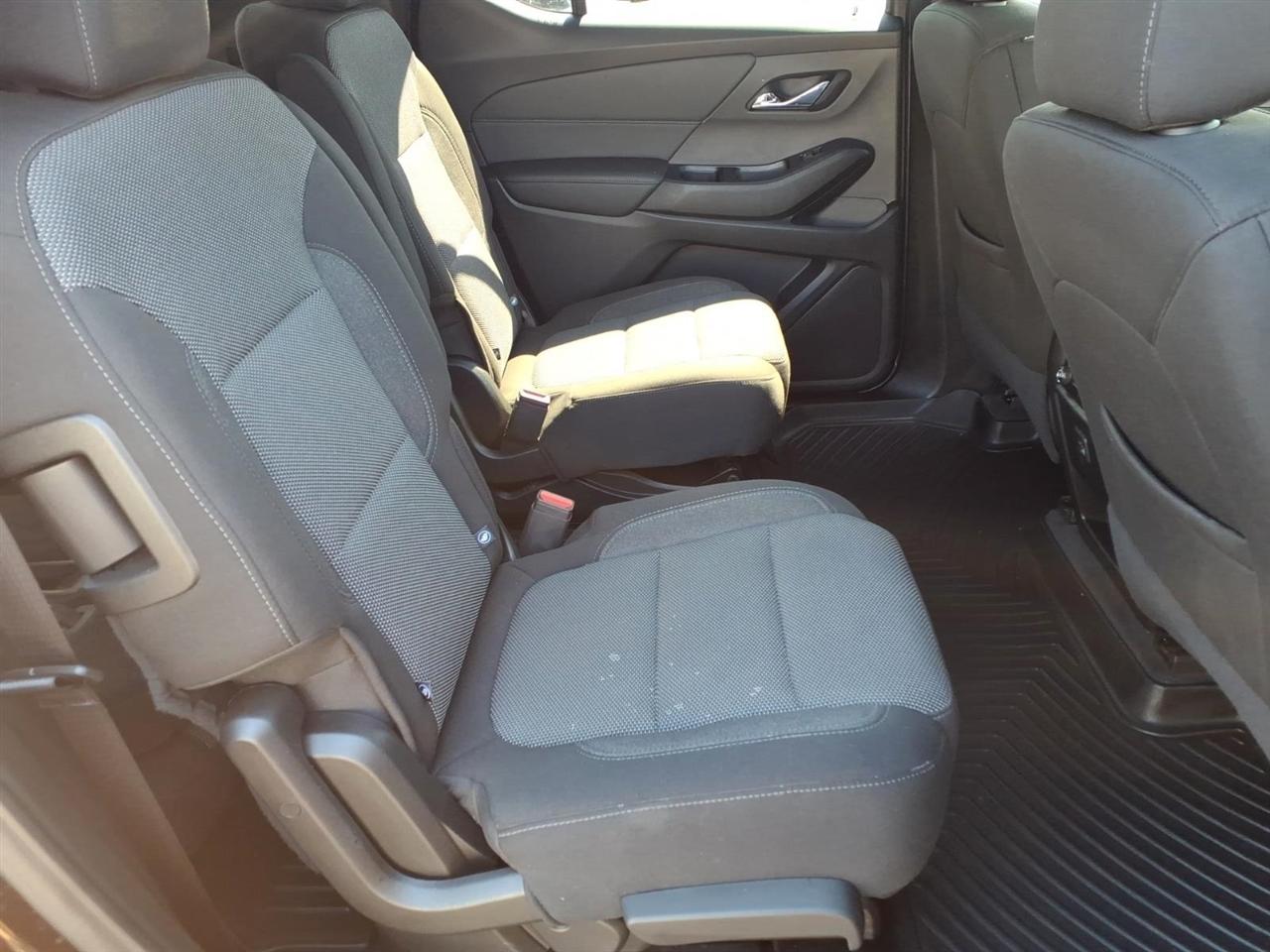 Chevrolet Traverse AWD 4dr LT Cloth w/1LT 2023