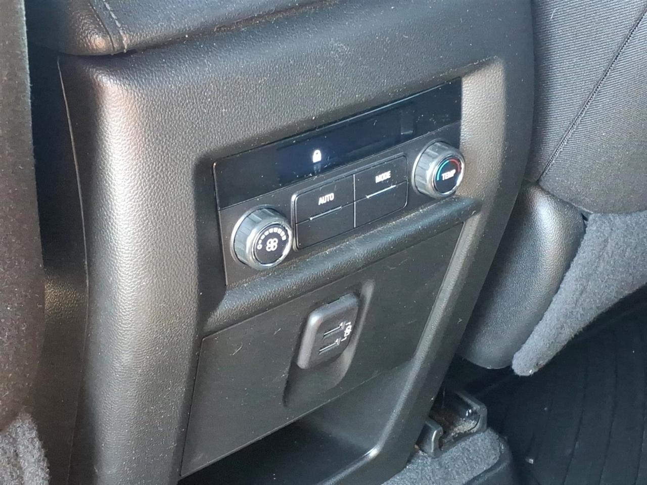 Chevrolet Traverse AWD 4dr LT Cloth w/1LT 2023