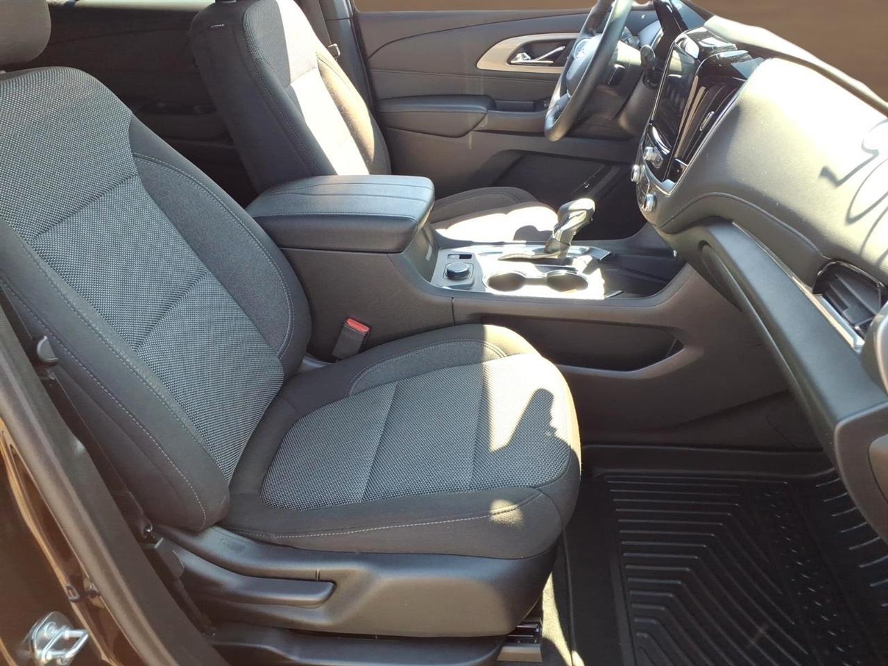 Chevrolet Traverse AWD 4dr LT Cloth w/1LT 2023