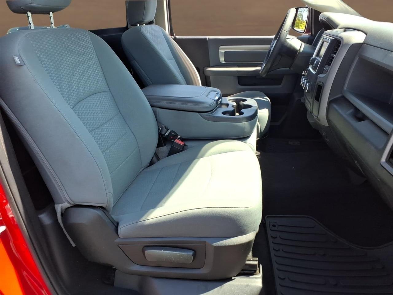 Ram Truck 1500 Classic Tradesman 4x2 Reg Cab 6'4" Box 2019