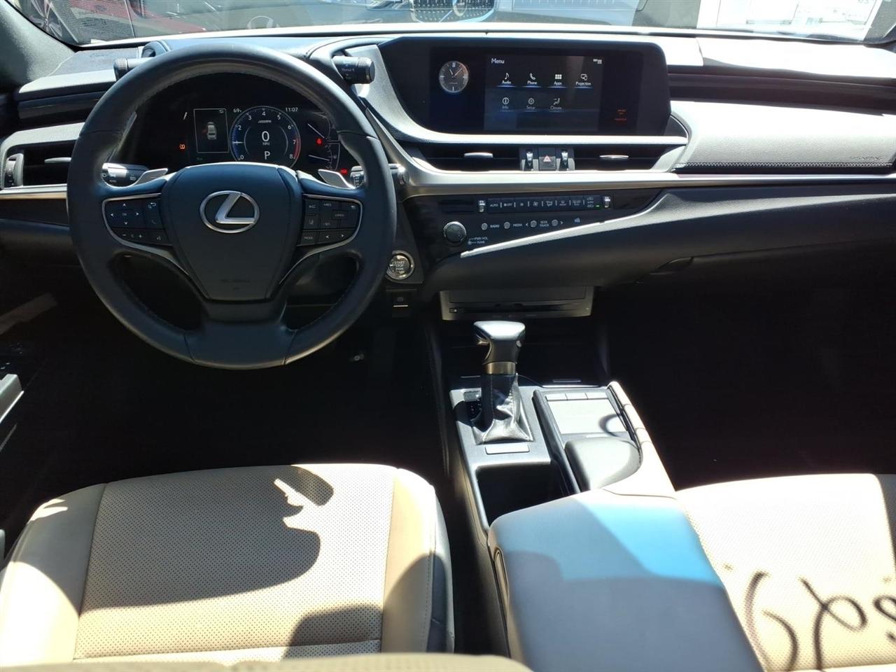 Lexus ES ES 350 FWD 2019