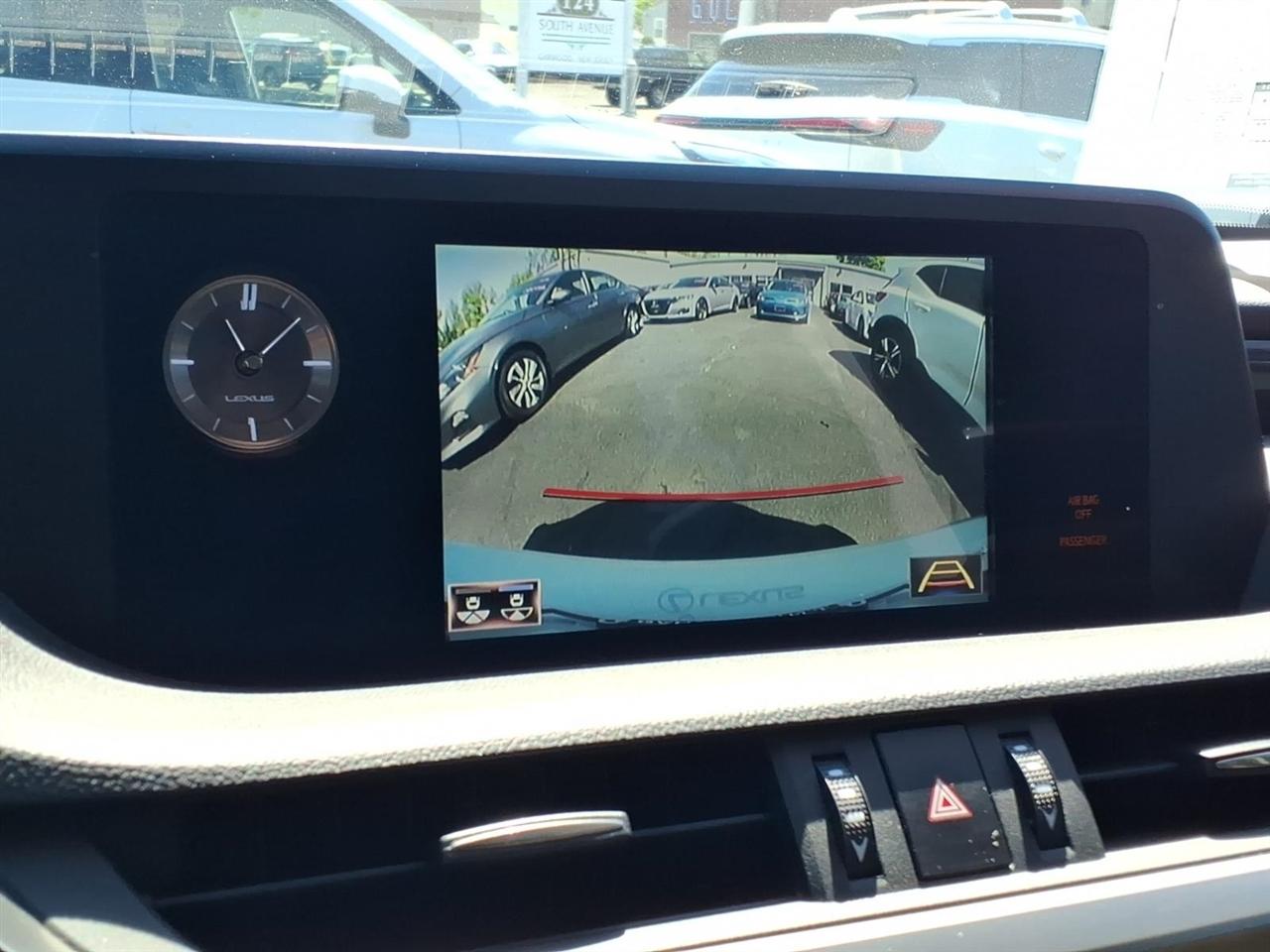 Lexus ES ES 350 FWD 2019