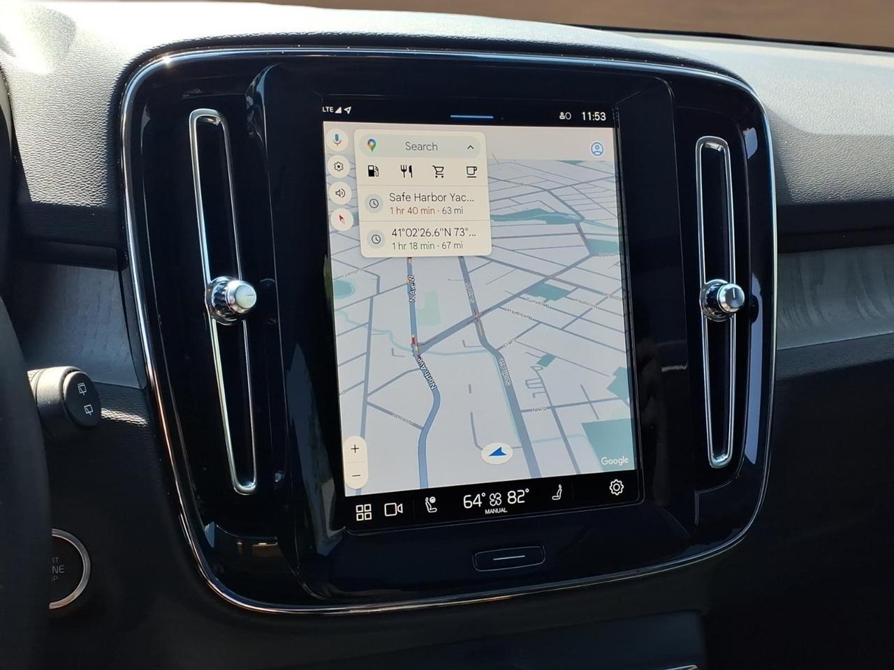 Volvo XC40 B5 AWD Core Bright Theme 2025