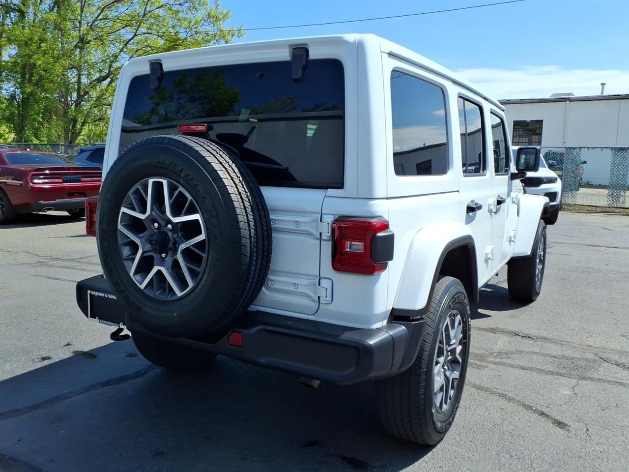 Jeep Wrangler Sahara 4 Door 4x4 2025