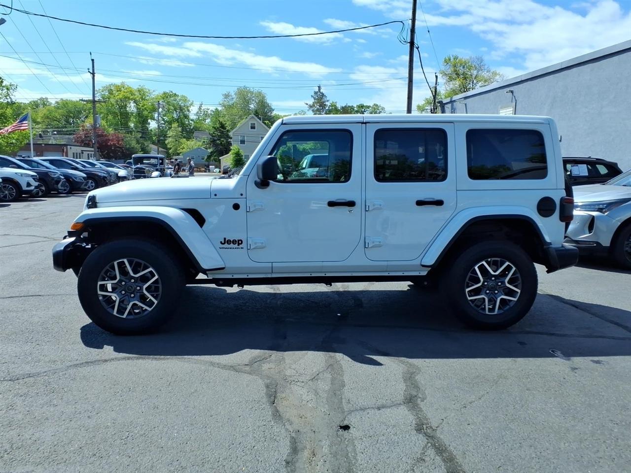 Jeep Wrangler Sahara 4 Door 4x4 2025