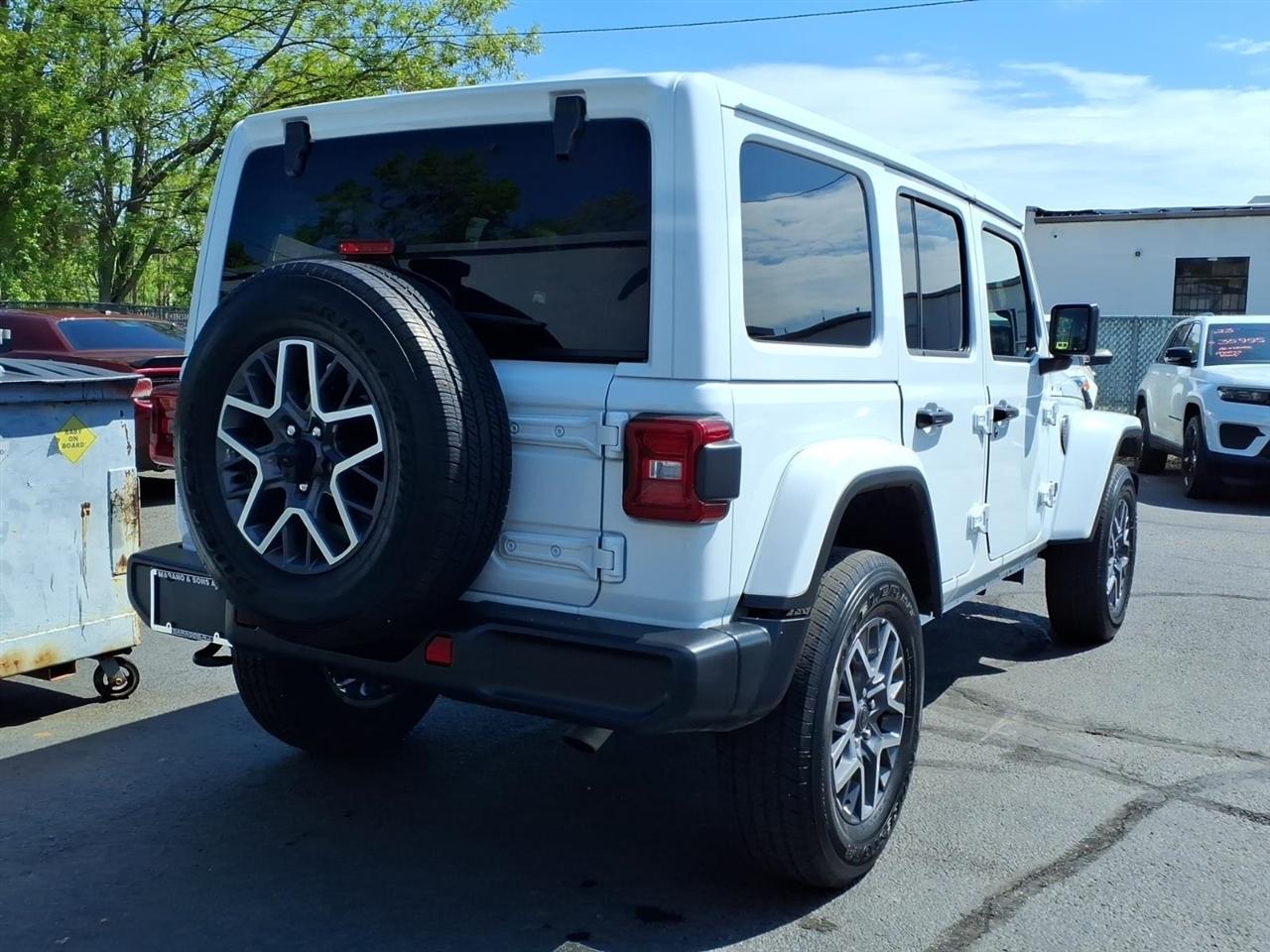 Jeep Wrangler Sahara 4 Door 4x4 2025