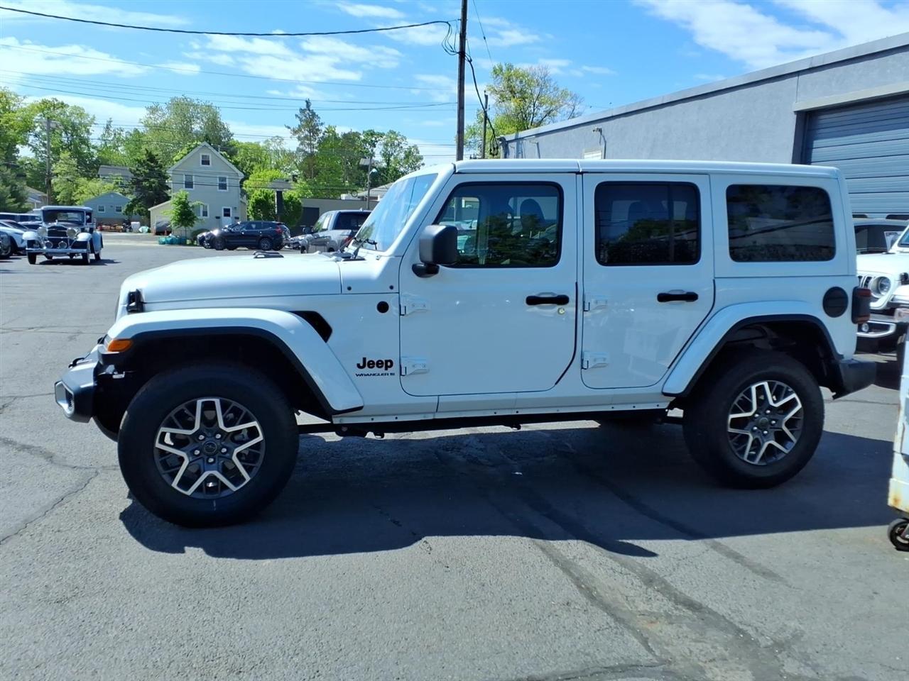 Jeep Wrangler Sahara 4 Door 4x4 2025