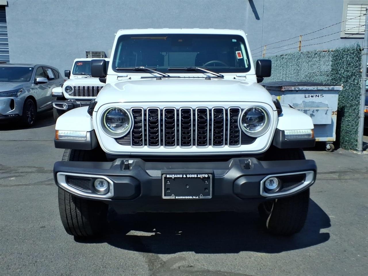 Jeep Wrangler Sahara 4 Door 4x4 2025