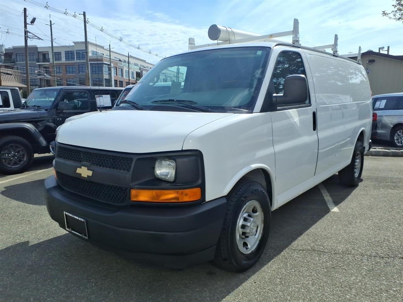 2017 Chevrolet Express Cargo Van RWD 2500 135"
