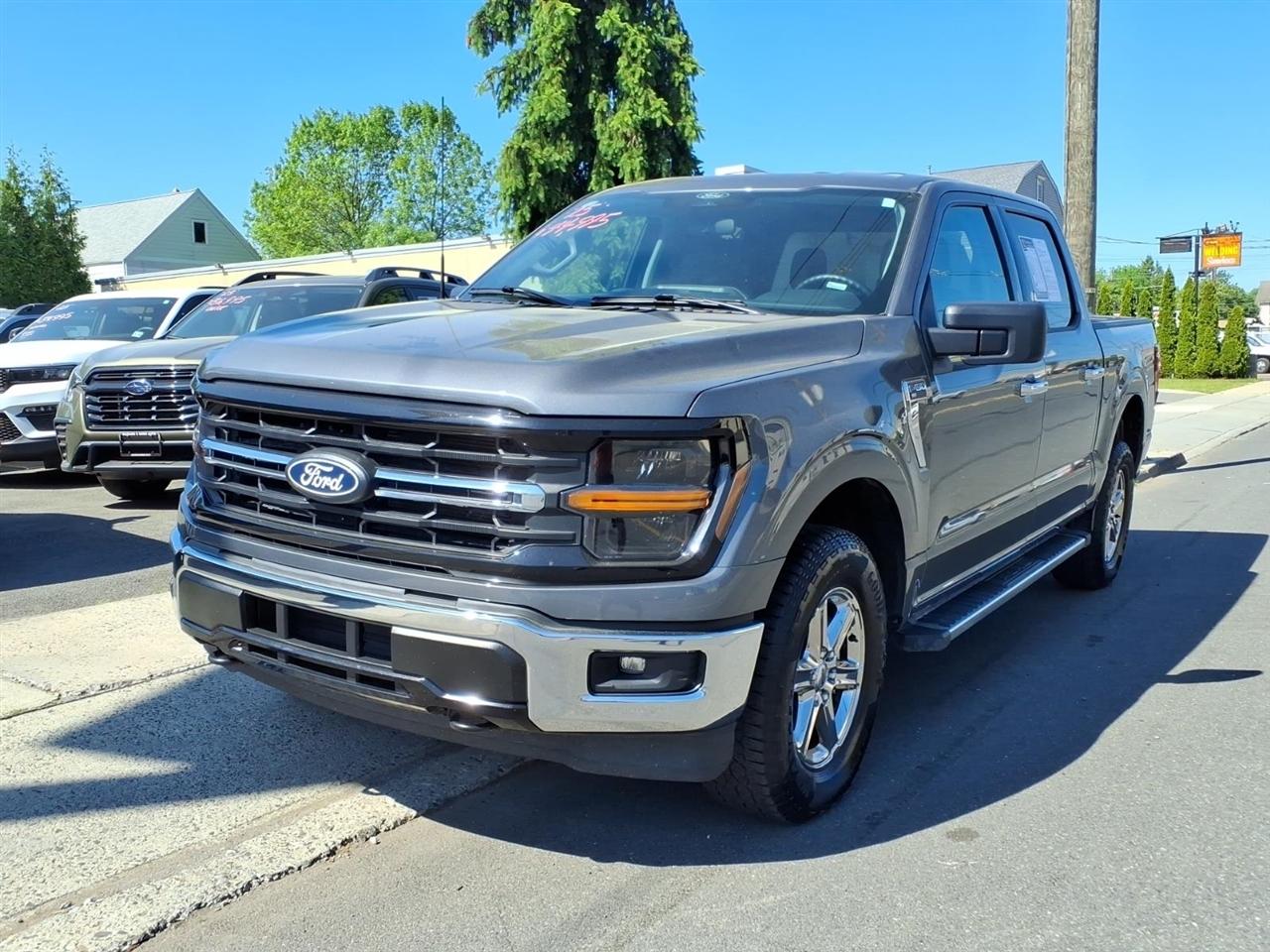 2025 Ford F-150 XLT 4WD SuperCrew 5.5' Box