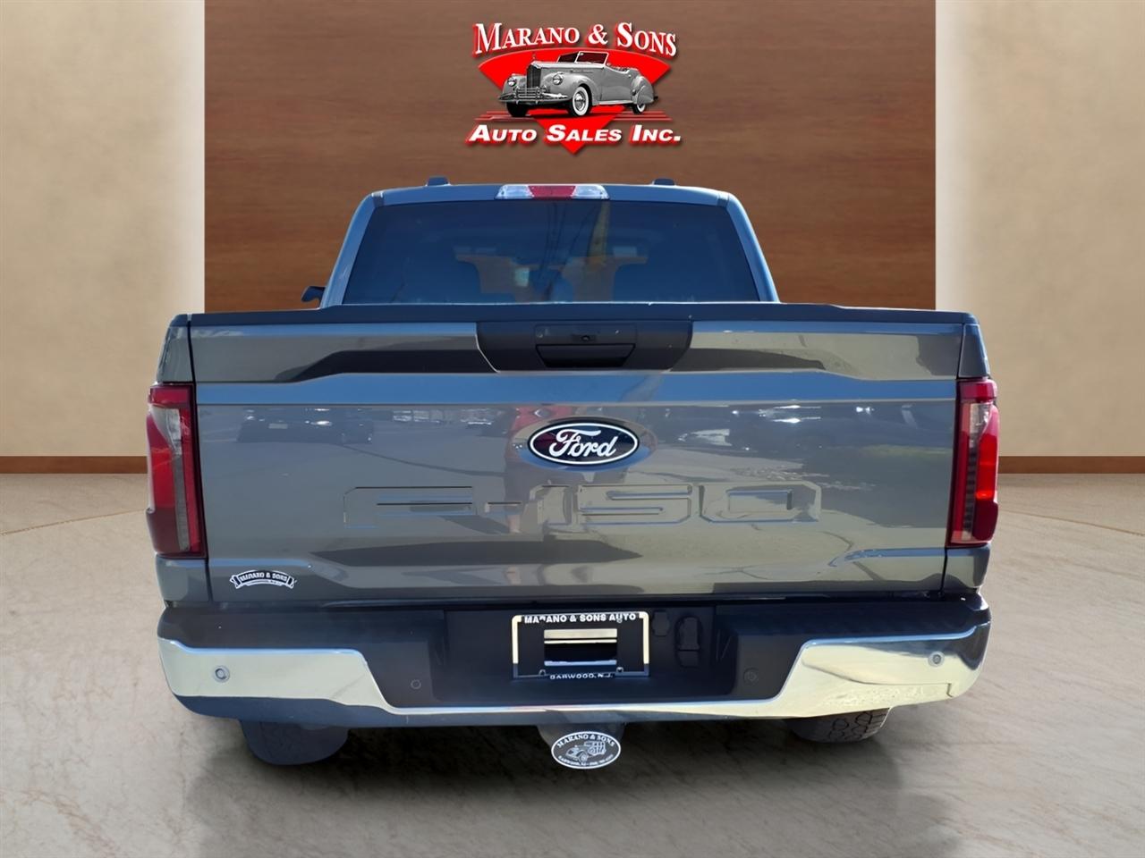 Ford F-150 XLT 4WD SuperCrew 5.5' Box 2025