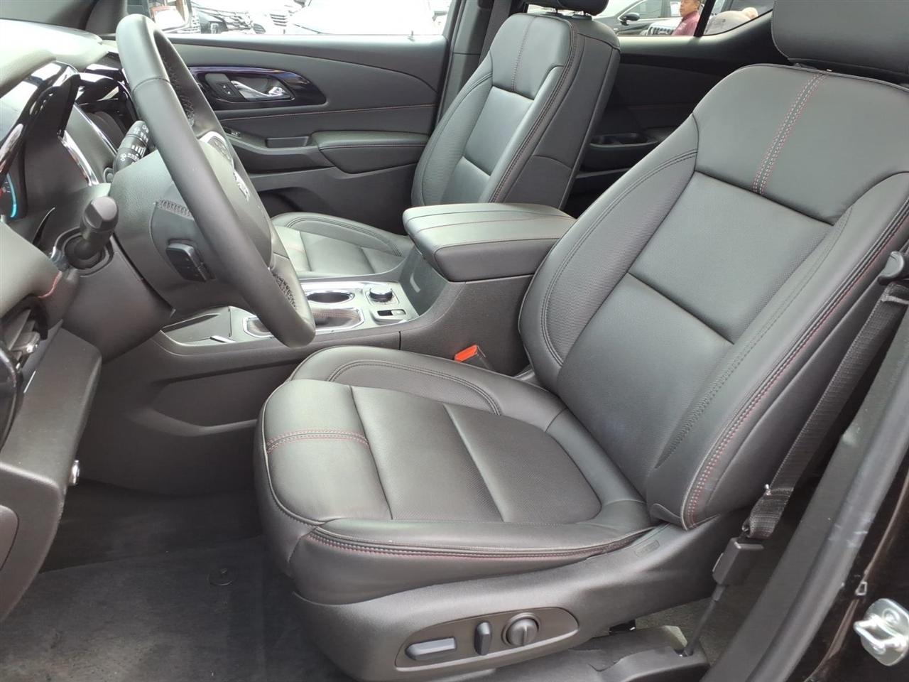Chevrolet Traverse AWD 4dr RS 2023