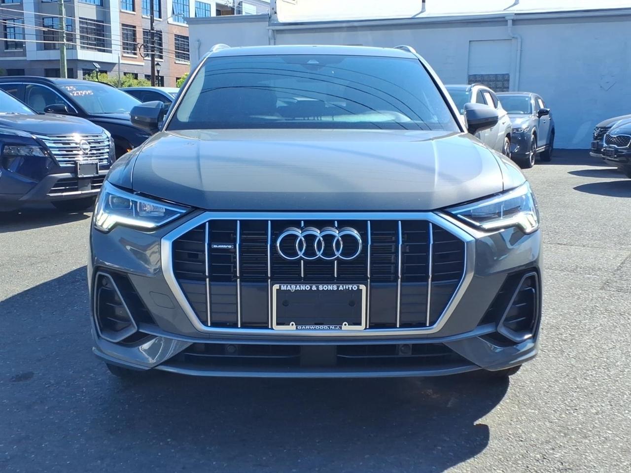 Audi Q3 S line Premium 45 TFSI quattro 2025