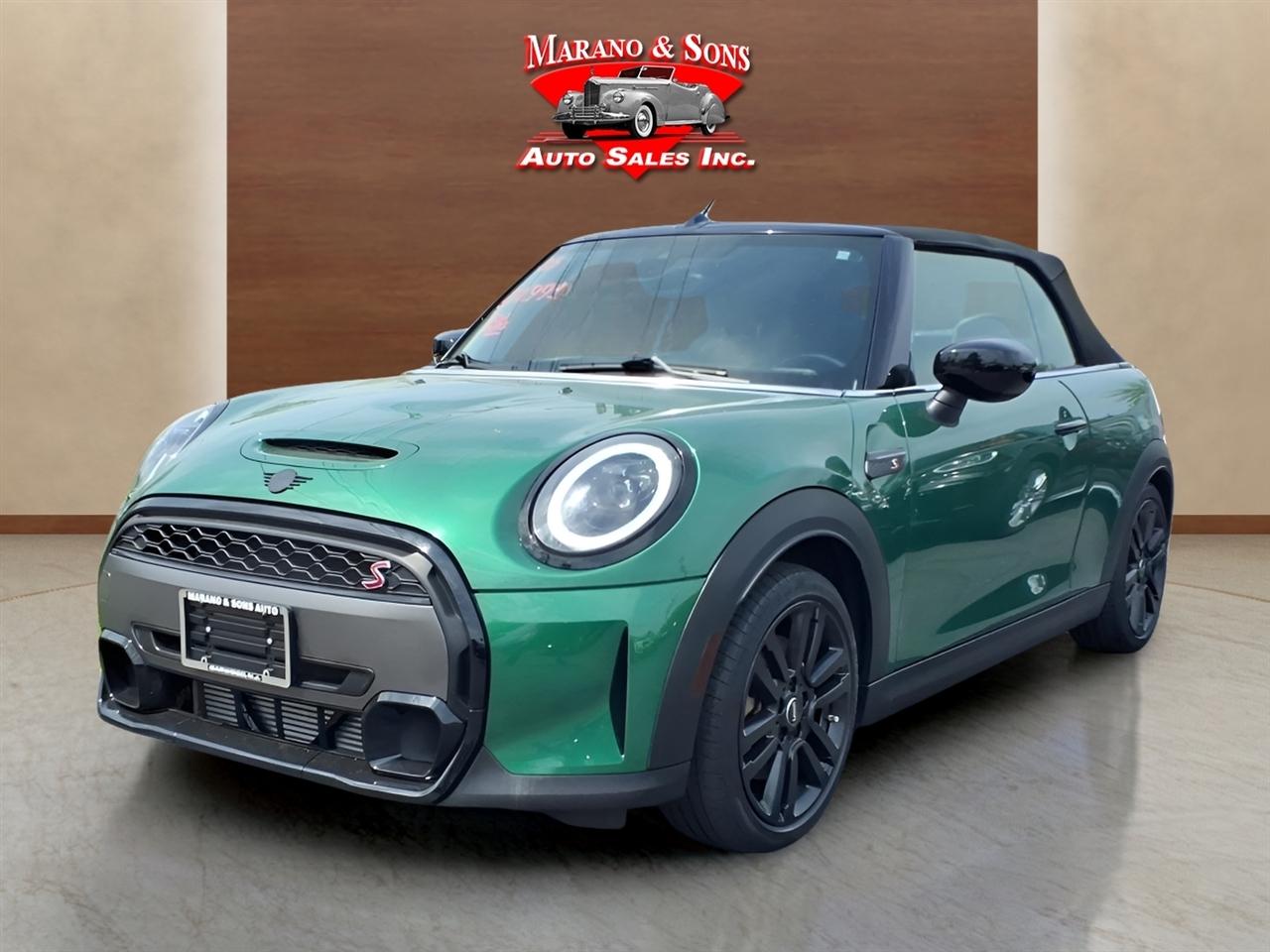 2023 MINI Convertible Cooper S's photo