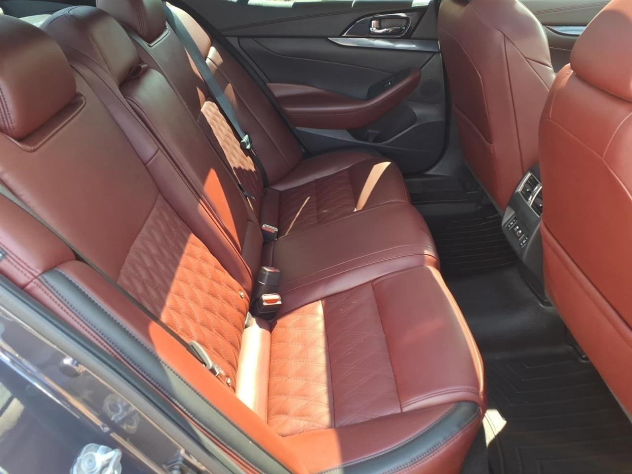 Nissan Maxima Platinum 3.5L 2021