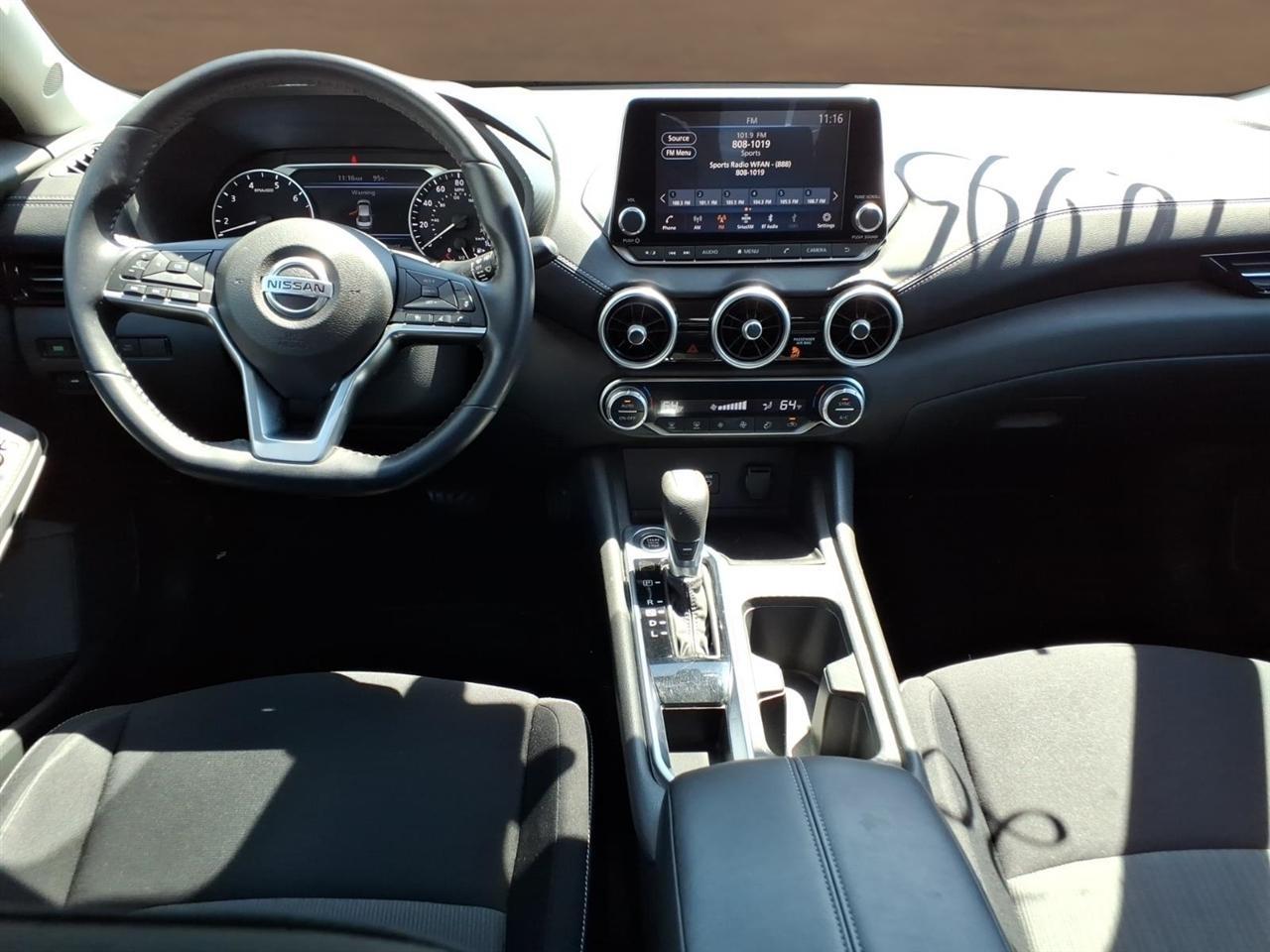 Nissan Sentra SV CVT 2020