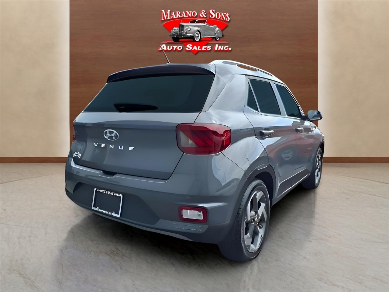 Hyundai Venue Limited IVT 2025