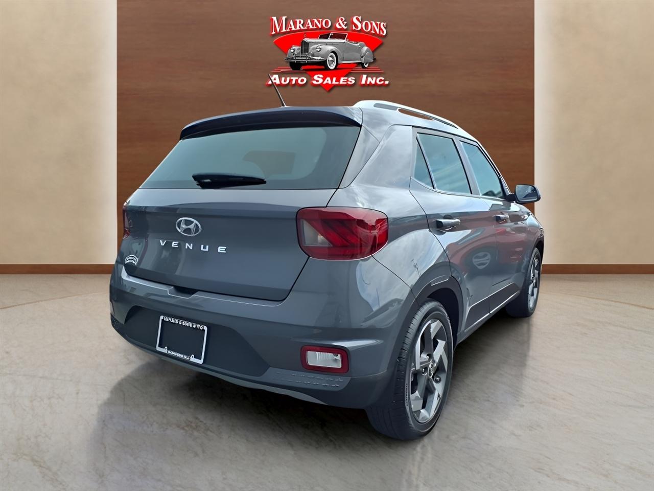 Hyundai Venue Limited IVT 2025