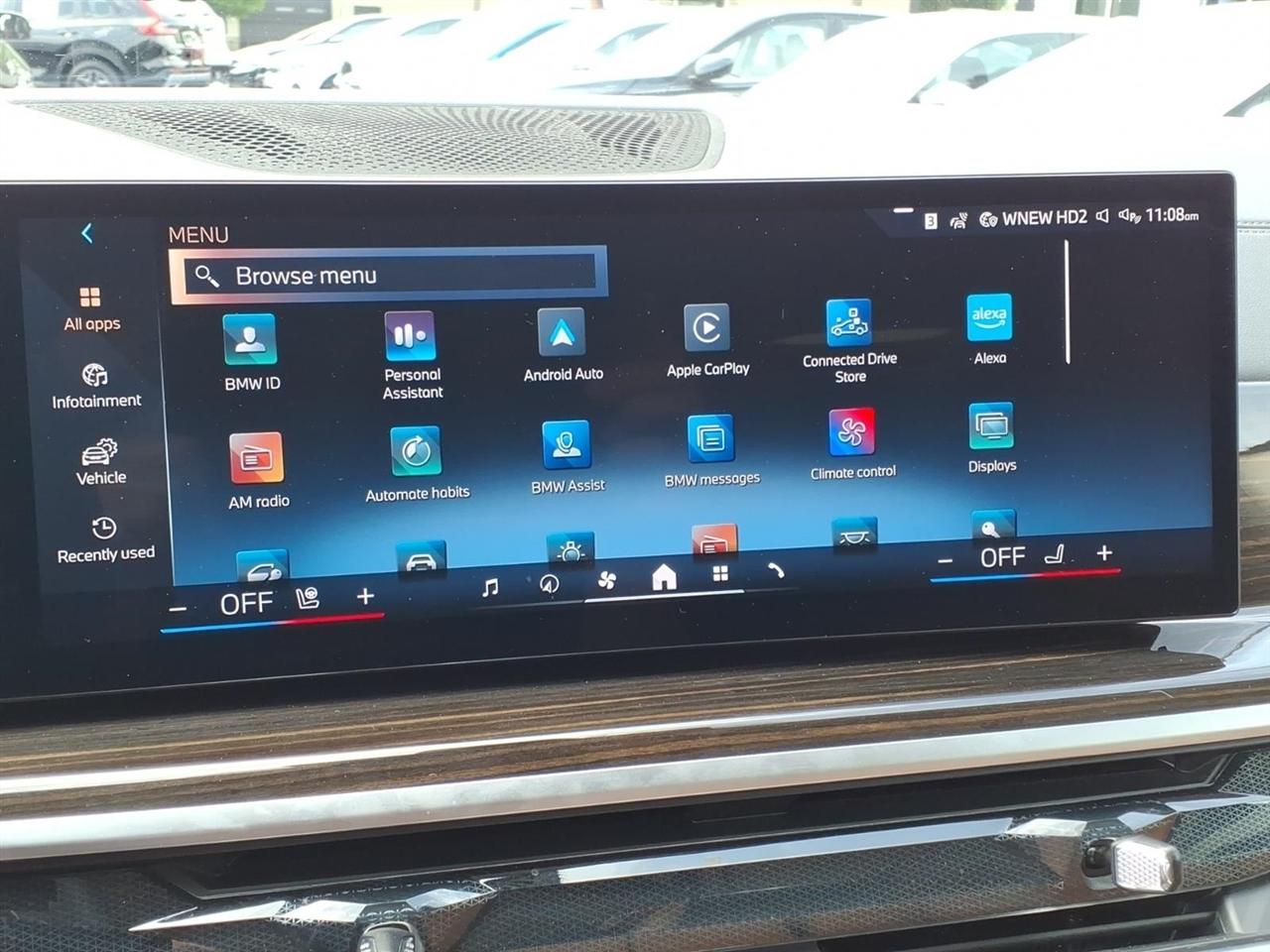 BMW X7 xDrive40i Sports Activity Vehicle 2025