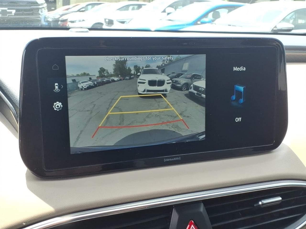 Hyundai Santa Fe SEL AWD 2023