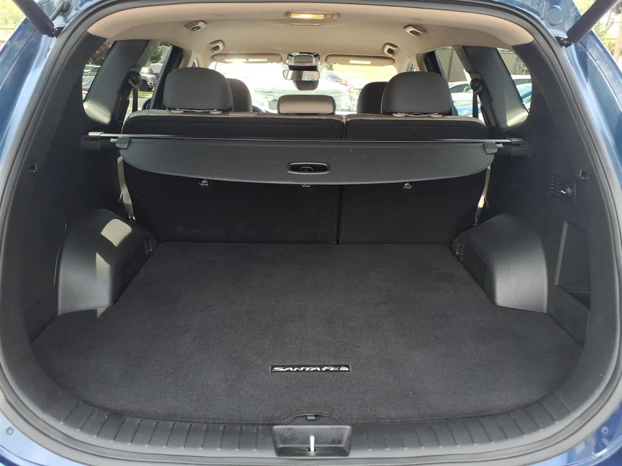 Hyundai Santa Fe SEL AWD 2023