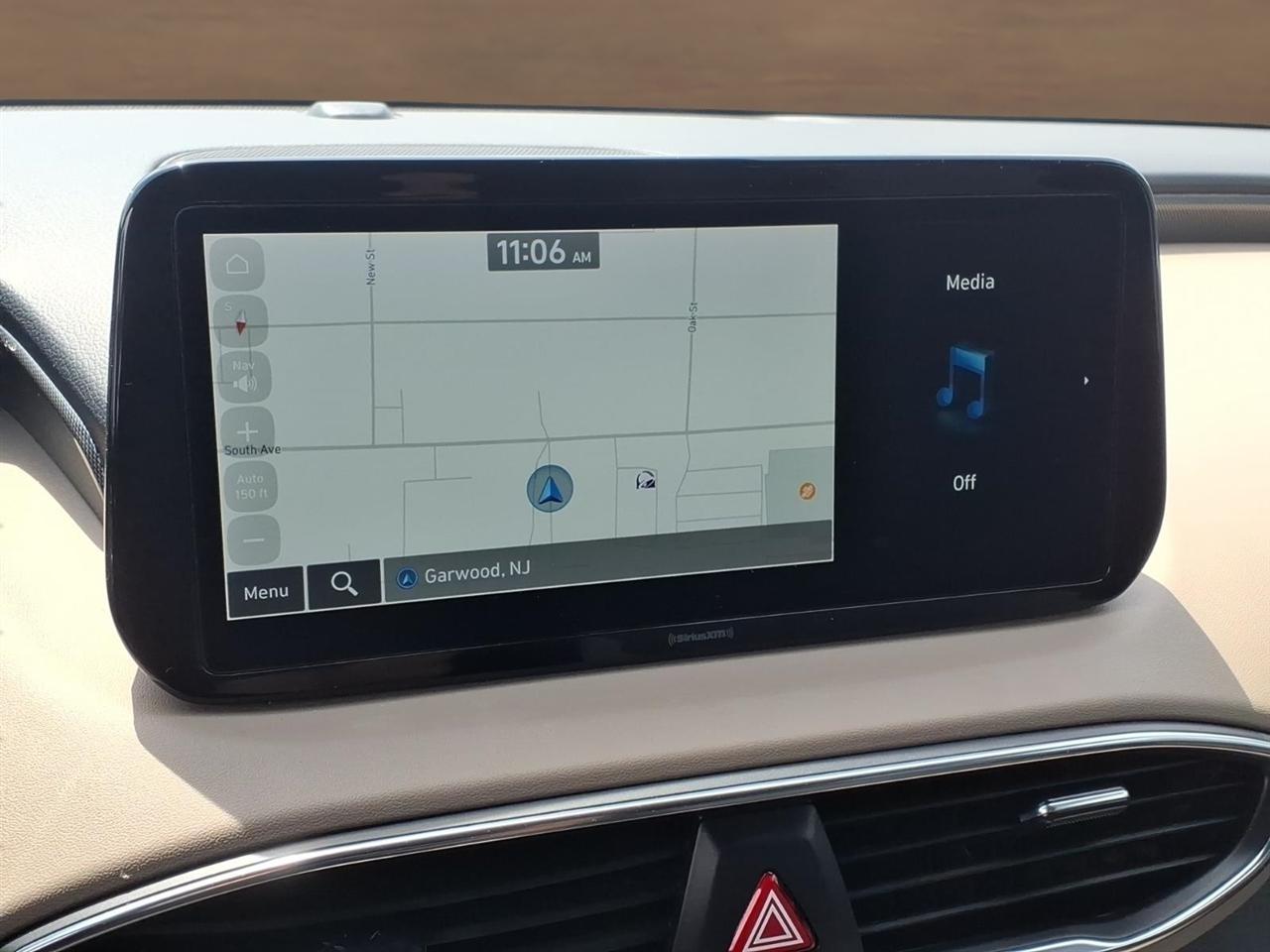 Hyundai Santa Fe SEL AWD 2023