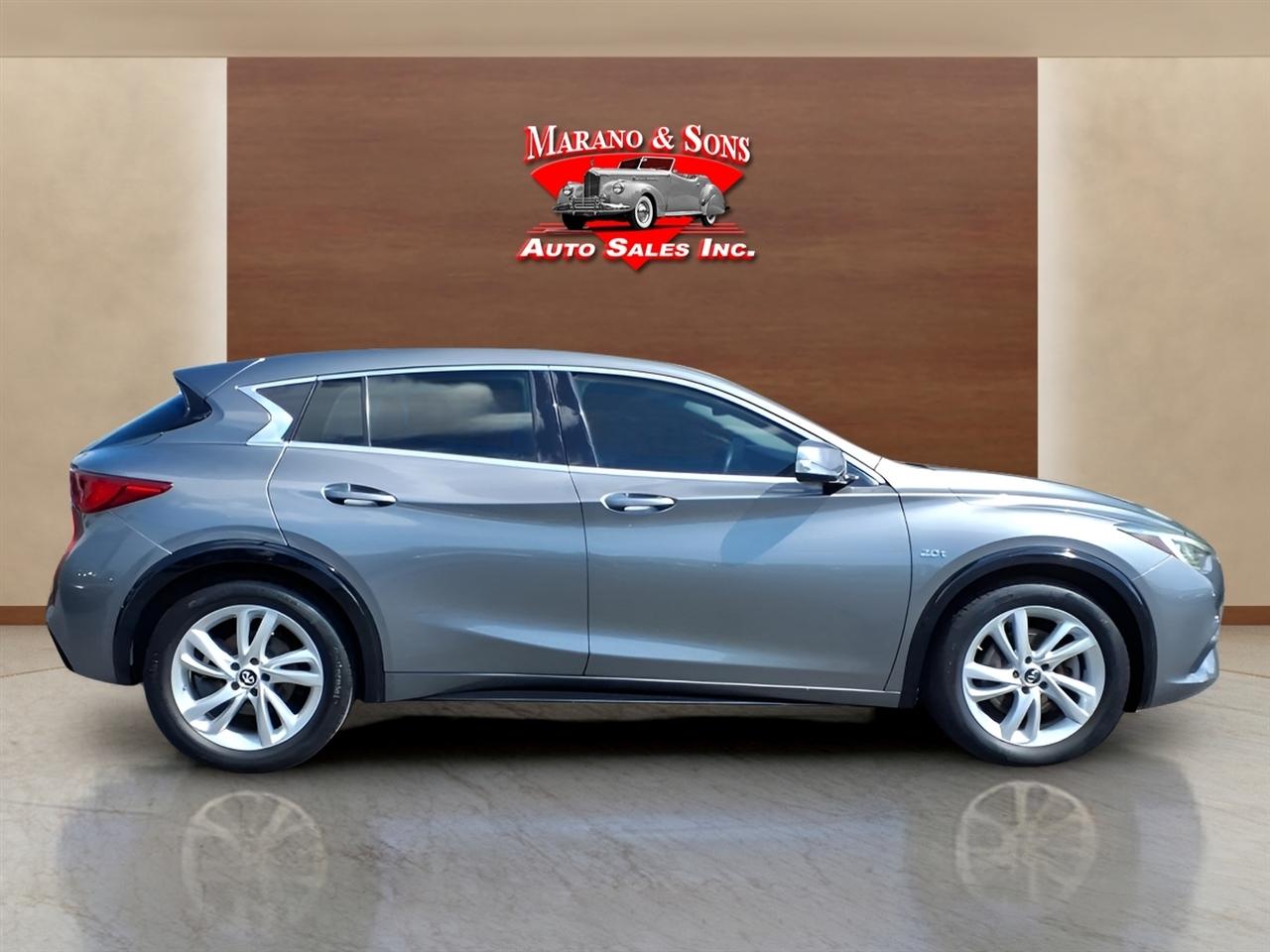 Infiniti QX30 2018.5 PURE FWD 2018
