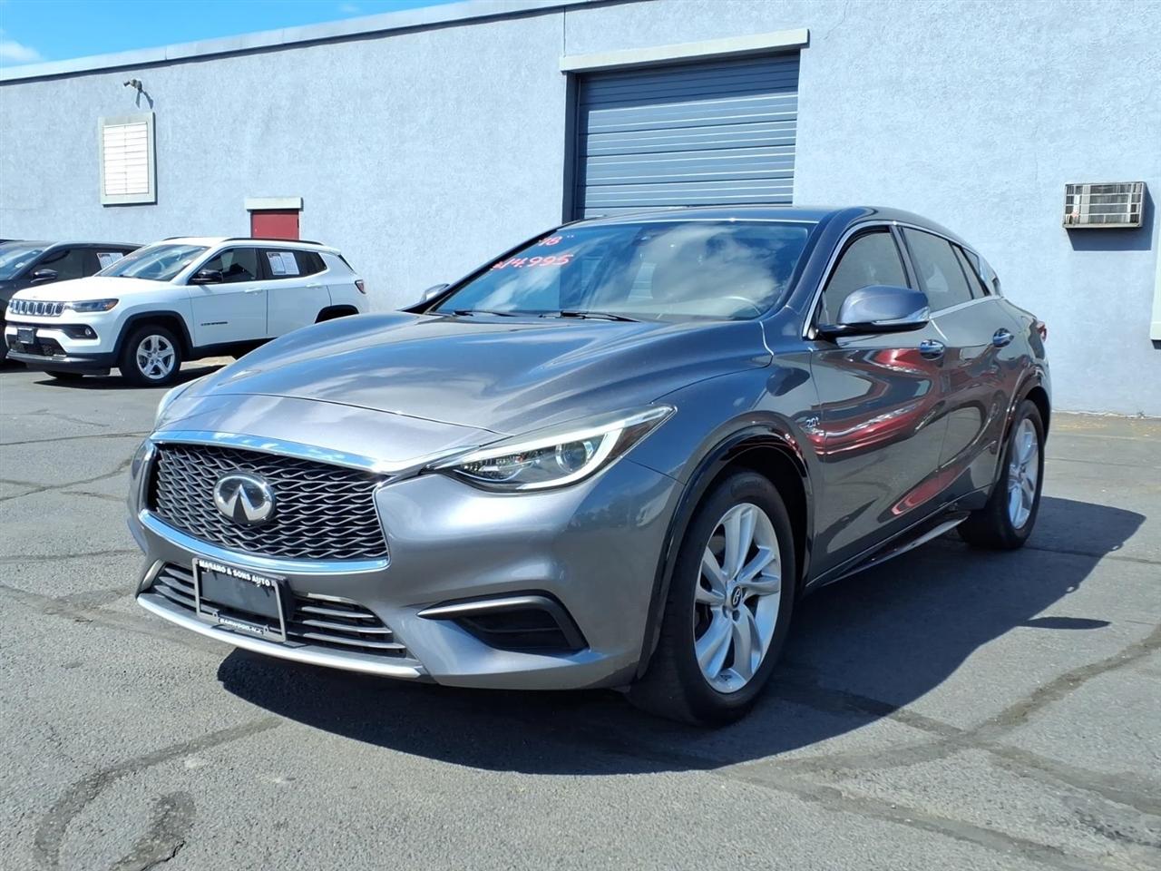 Infiniti QX30 2018.5 PURE FWD 2018