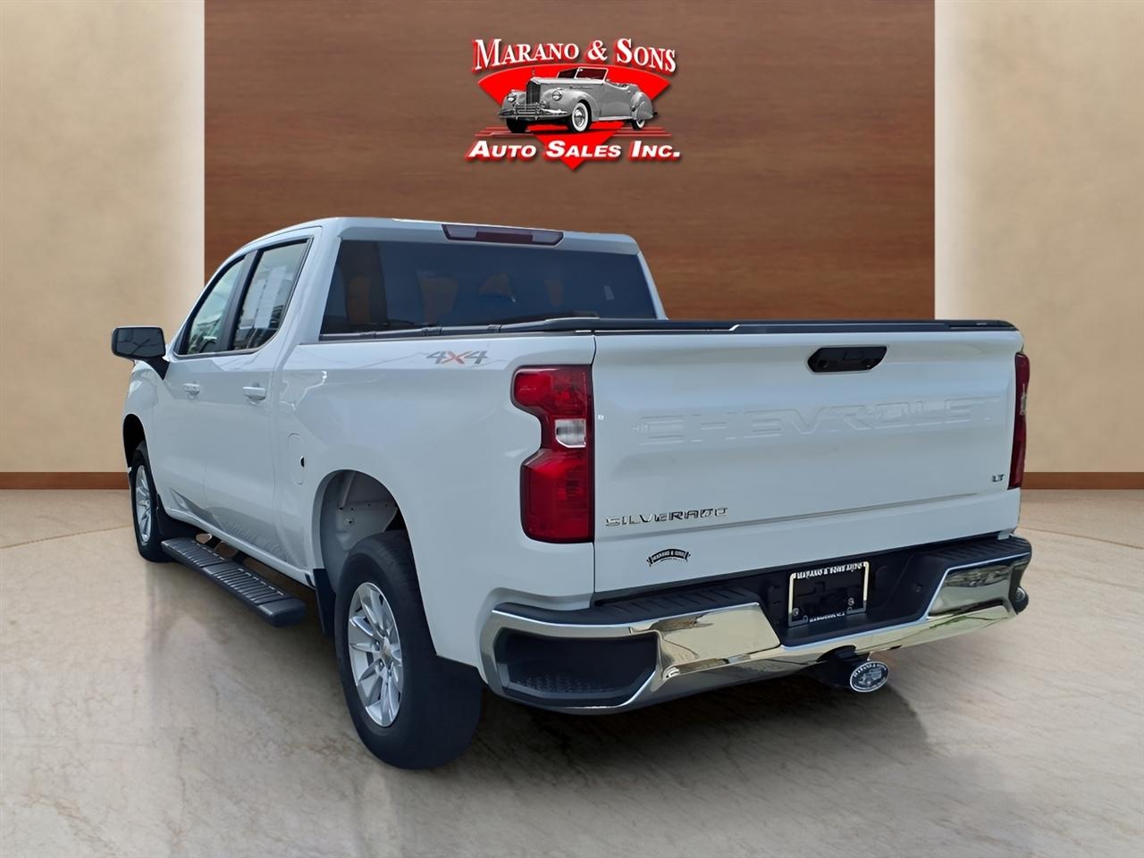Chevrolet Silverado 1500 4WD Crew Cab 147" LT w/1LT 2025