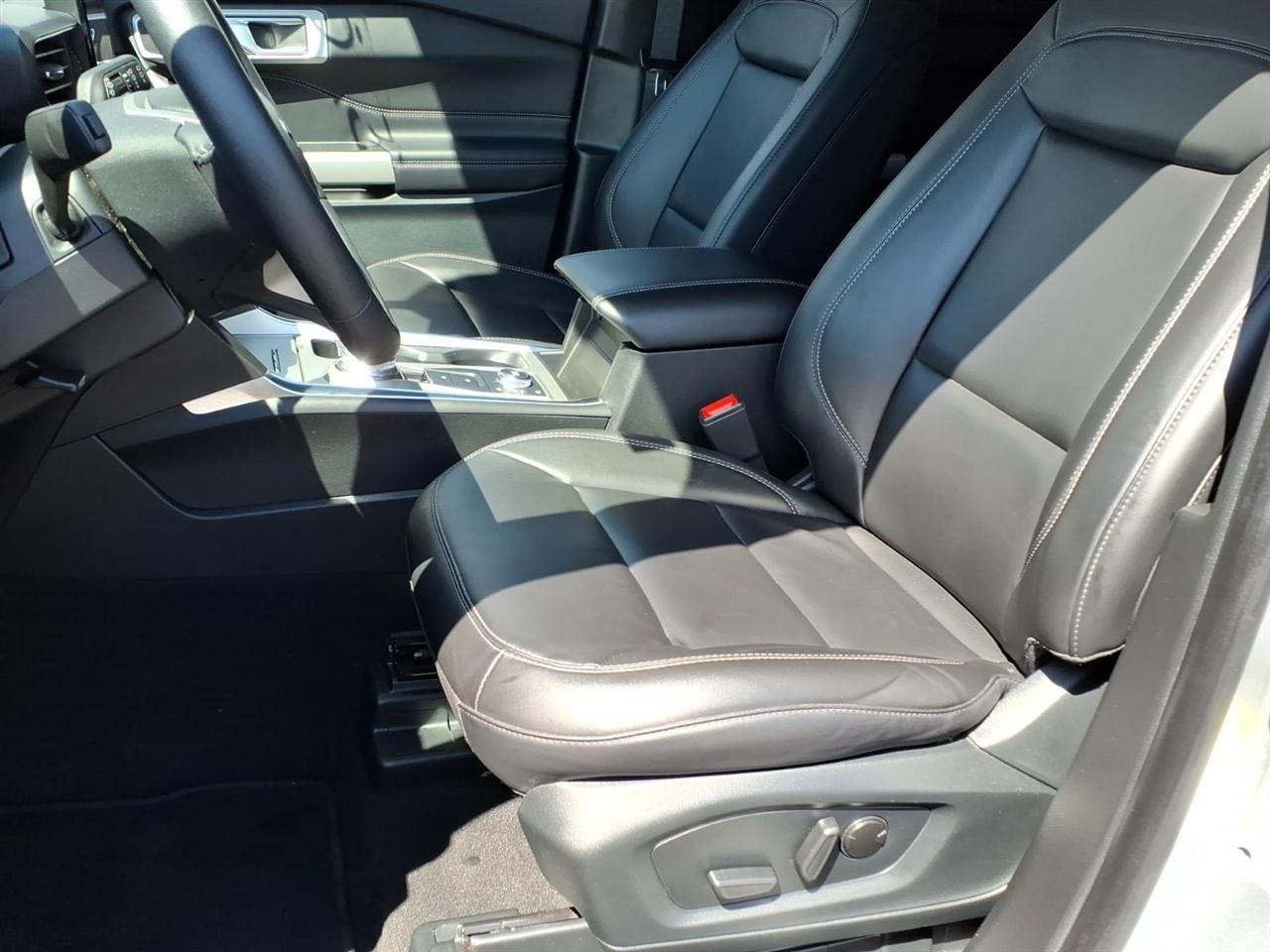 Ford Explorer XLT 4WD 2023