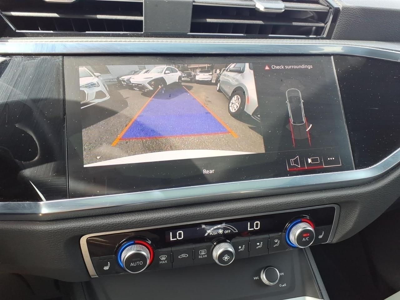 Audi Q3 S line Premium 45 TFSI quattro 2025