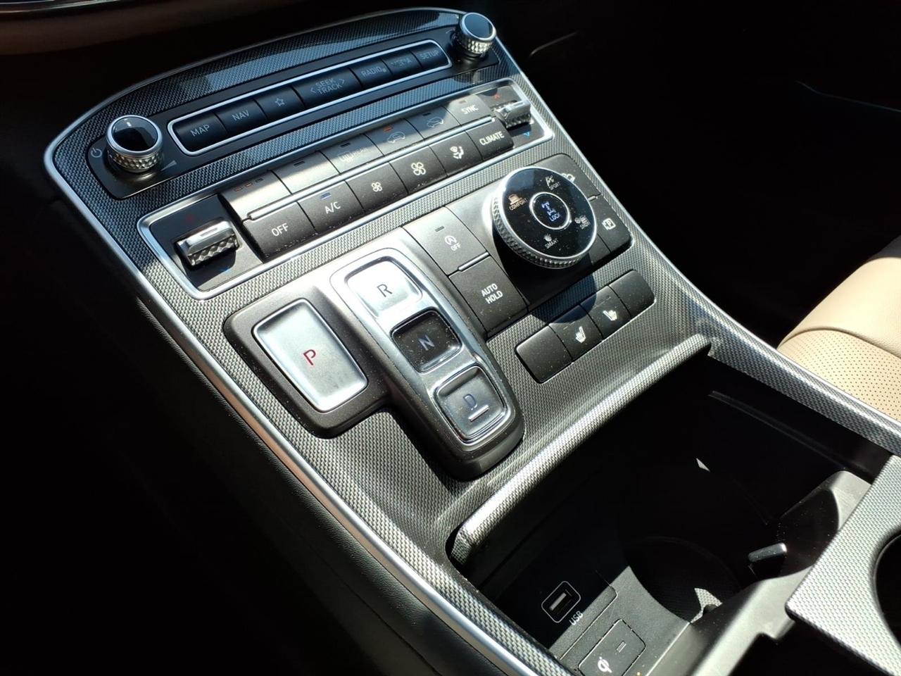 Hyundai Santa Fe SEL AWD 2023