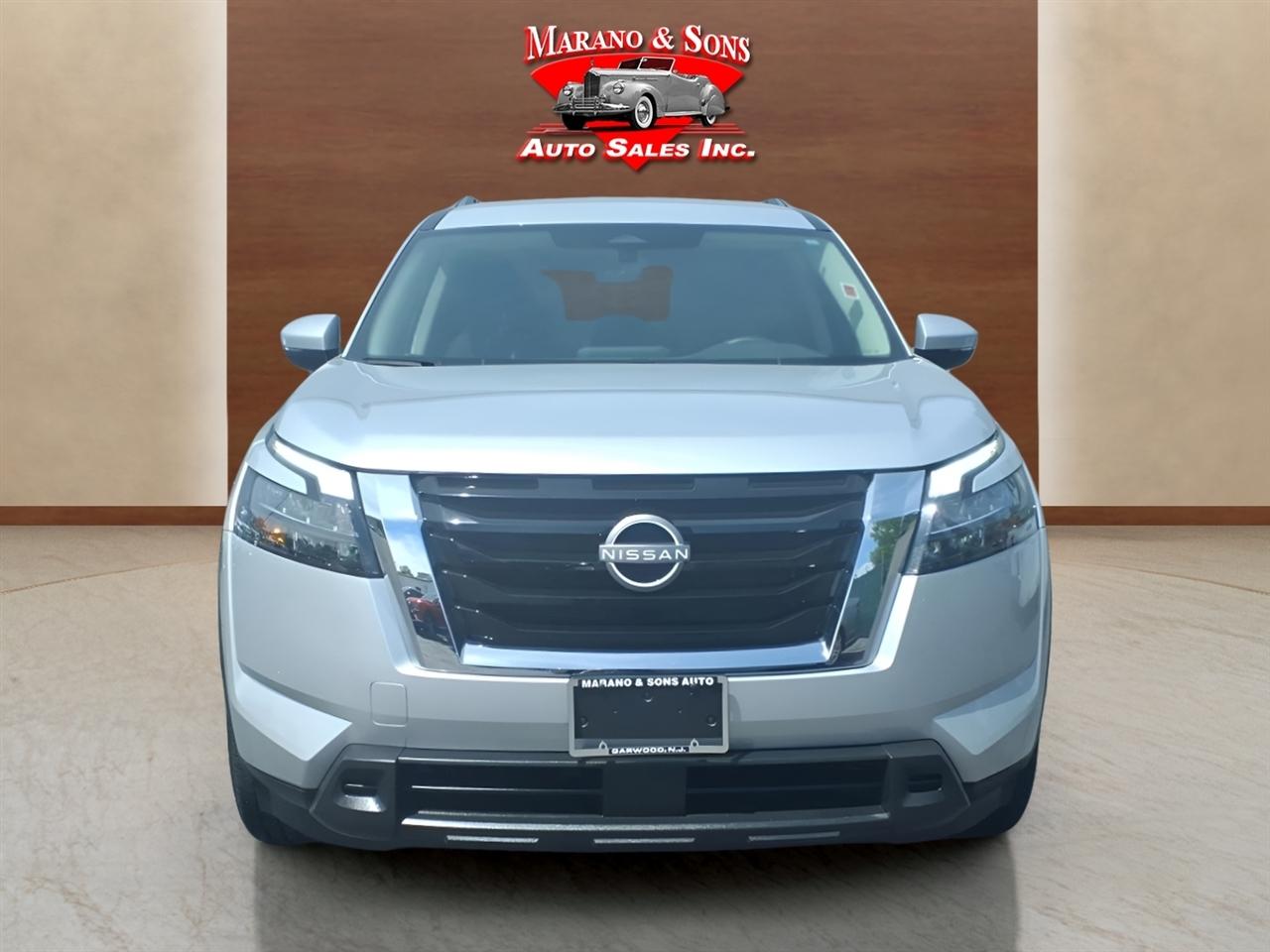 Nissan Pathfinder SV 2WD 2025