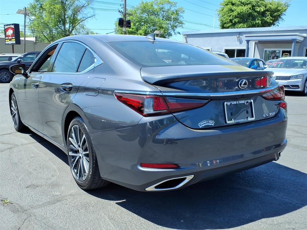 Lexus ES ES 350 FWD 2023