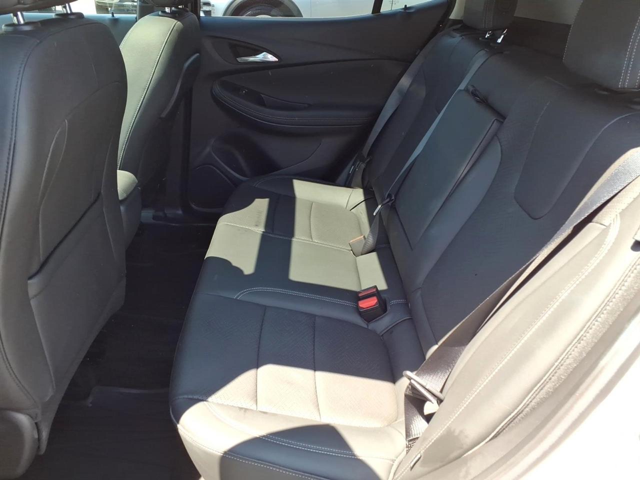 Buick Encore GX AWD 4dr Essence 2023