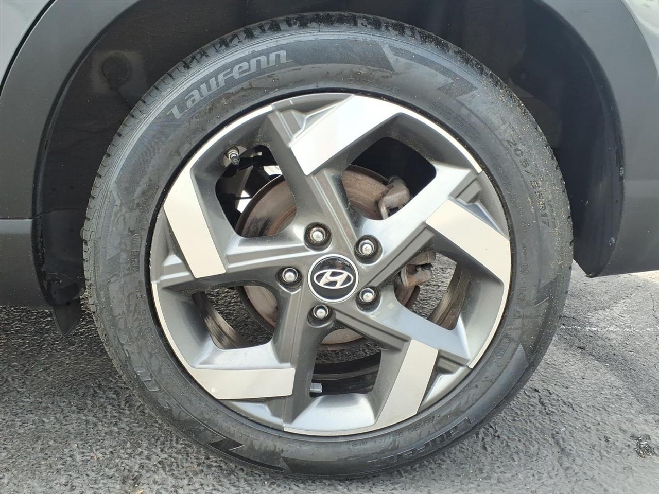Hyundai Venue Limited IVT 2022
