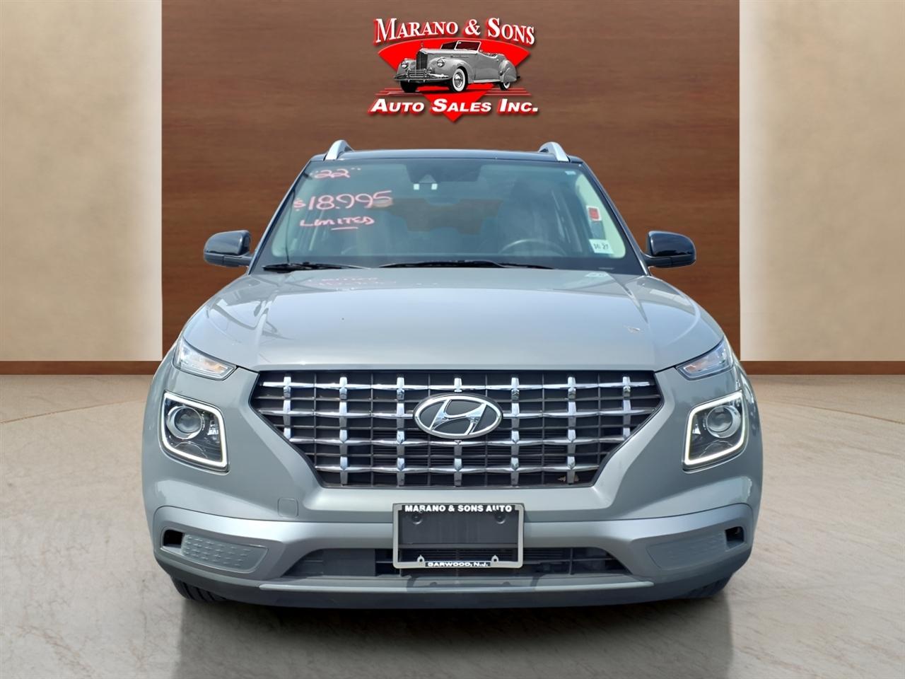 Hyundai Venue Limited IVT 2022