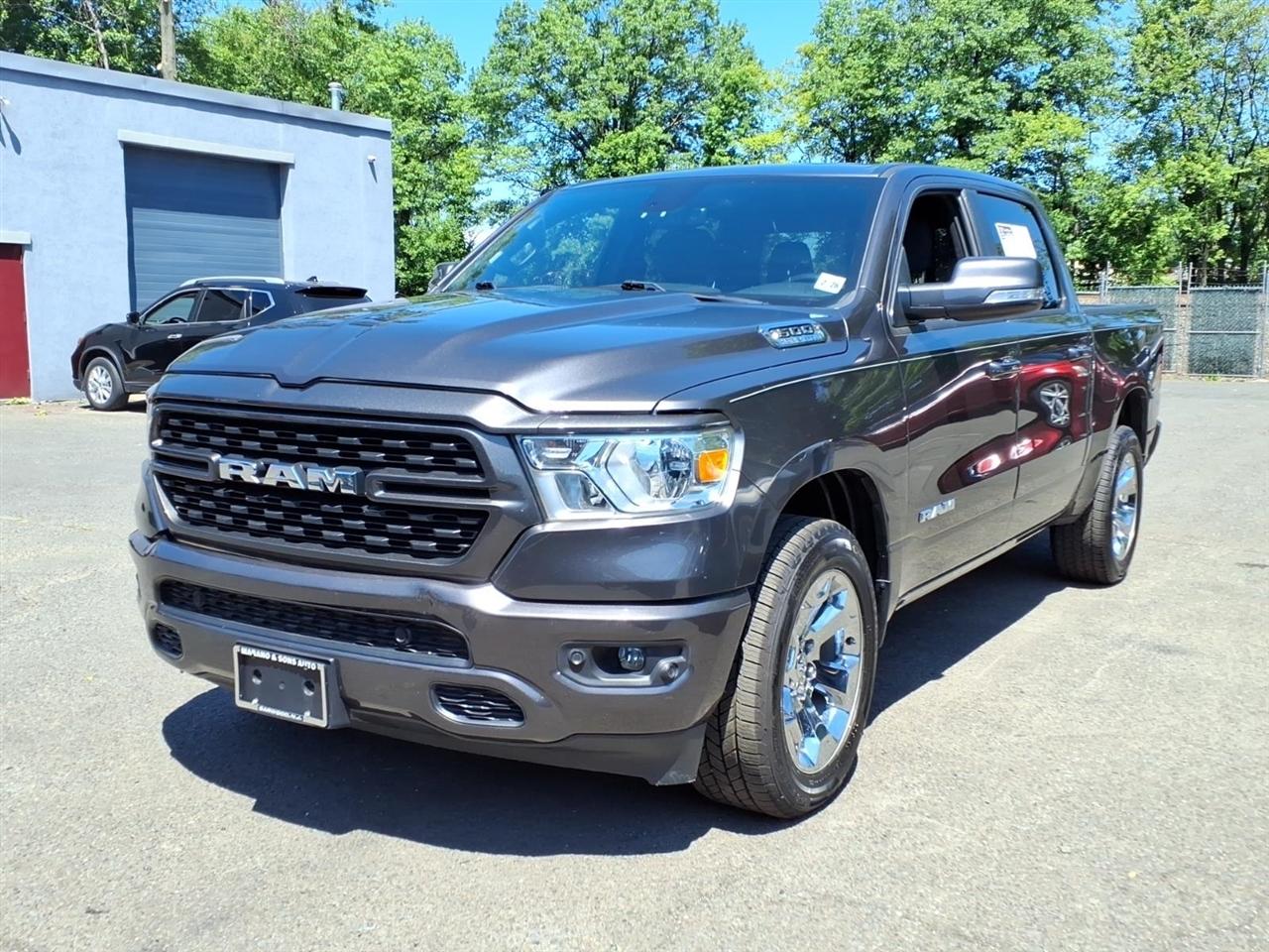 2022 Ram Truck 1500 Big Horn 4x4 Crew Cab 5'7" Box