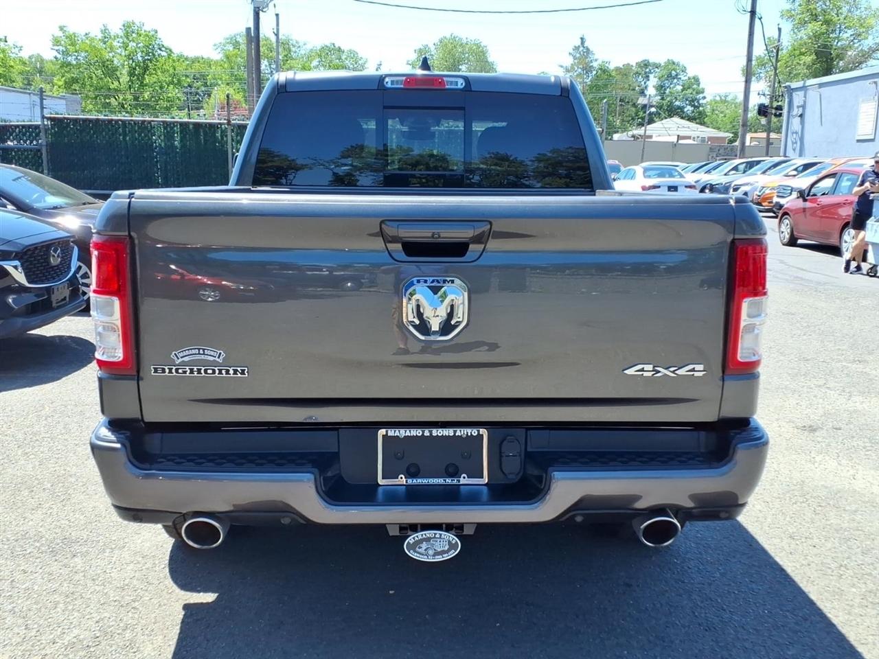 Ram Truck 1500 Big Horn 4x4 Crew Cab 5'7" Box 2022