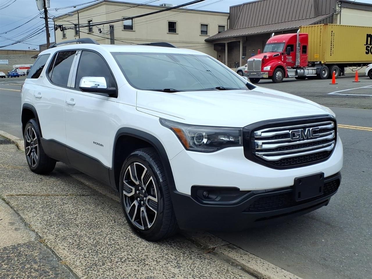 GMC Acadia FWD 4dr SLT w/SLT-1 2019