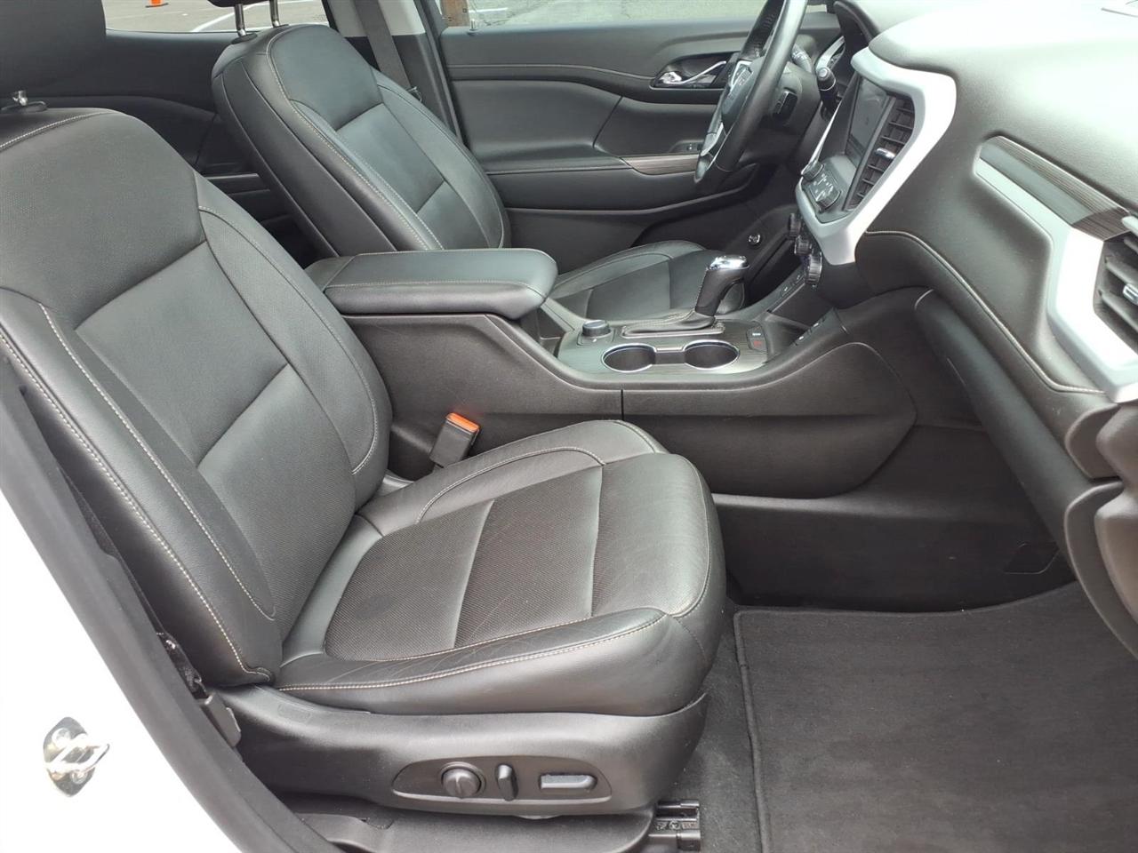 GMC Acadia FWD 4dr SLT w/SLT-1 2019