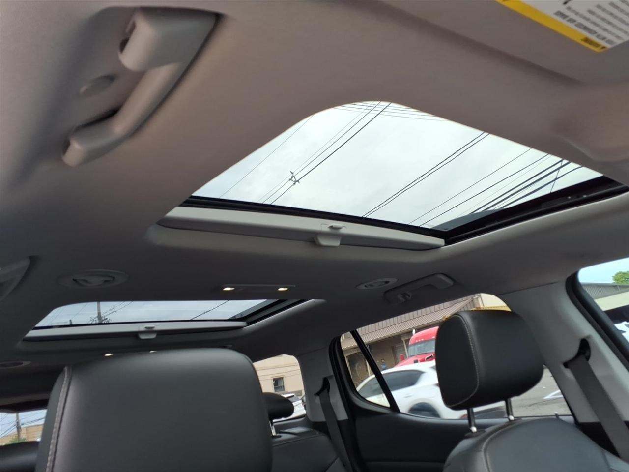 GMC Acadia FWD 4dr SLT w/SLT-1 2019